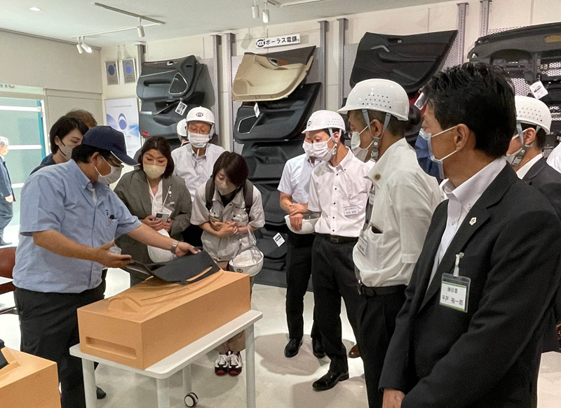 KTX株式会社様　工場見学